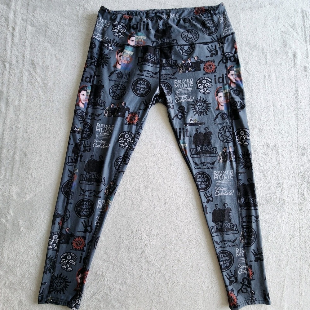 Supernatural Leggings Womens‎ XL All Over Print Dean Winchester Castiel Fandom